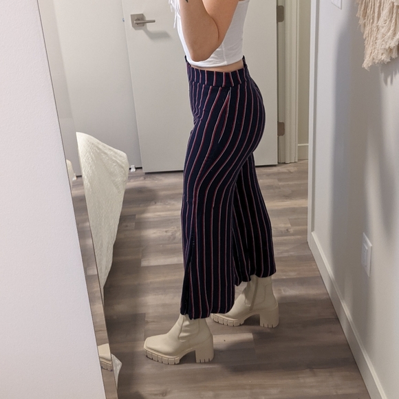 UO Silence & Noise striped flare trousers - Picture 2 of 11
